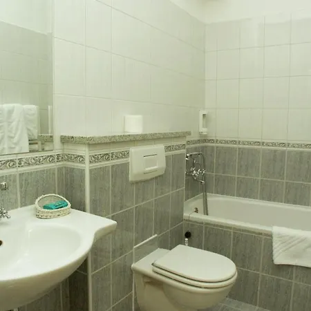Guest house Rooms By The Sea Rabac, Labin - 3016 3*