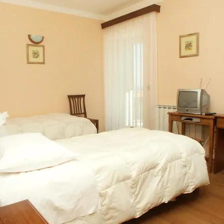 Guest house Rooms By The Sea Rabac, Labin - 3016 3*