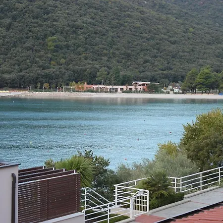 By The Sea Rabac, Labin - 3016 Maison d'hôtes 3*